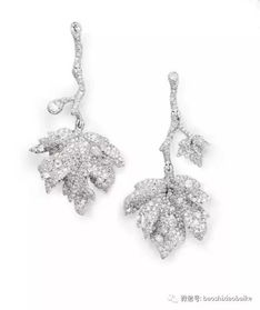 珠宝首饰佩戴方式全攻略 点亮优雅与个性的艺术